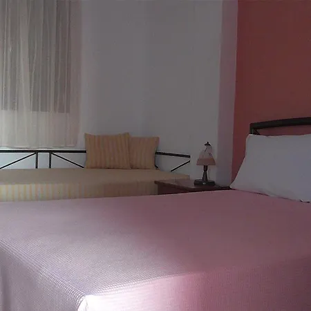 Hotel apartamentowy Tripiti *