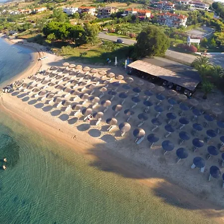 Tripiti 3* نيا رودا