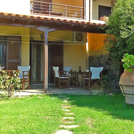 Hotel apartamentowy Tripiti *