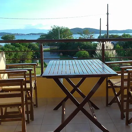 Hotel apartamentowy Tripiti *
