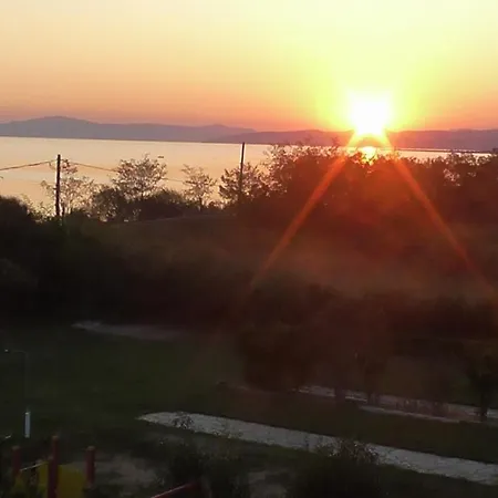 Tripiti Appart hôtel Nea Roda