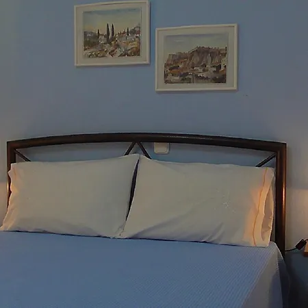 Aparthotel Tripiti *
